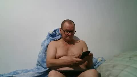 Snapshot of komputer123456789 chatting on 12.20.25 Bogdan online show from 12.20.25