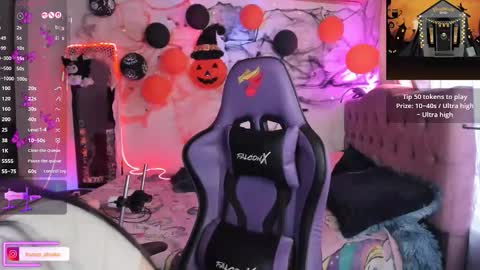 Snapshot of konan_atsuko1 chatting on 10.21.25 konan_atsuko1 online show from 10.21.25