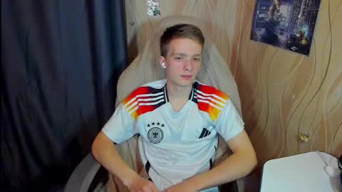 konnor_deviant online show from 10.09.25