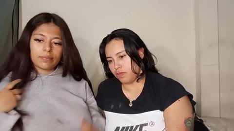Konny and Laila online show from 04.29.26