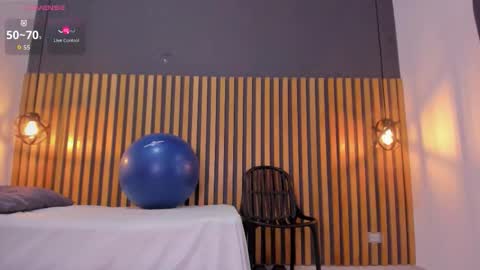 I am kora  online show from 11.22.25