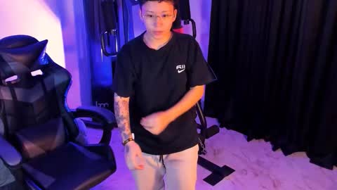 Sara  Altgirl  online show from 11.05.25