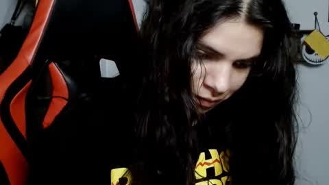 Snapshot of koranikky08 chatting on 12.03.24 Karoll online show from 12.03.24