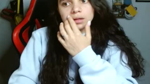 Snapshot of koranikky08 chatting on 12.10.24 Karoll online show from 12.10.24