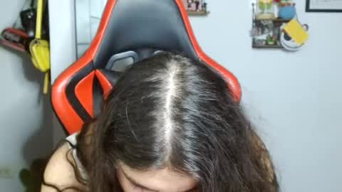 Snapshot of koranikky08 chatting on 12.10.24 Karoll online show from 12.10.24