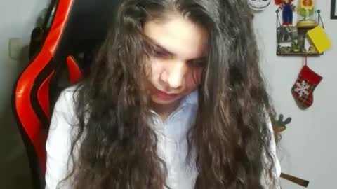 Snapshot of koranikky08 chatting on 12.25.24 Karoll online show from 12.25.24