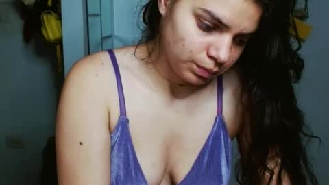 Snapshot of koranikky08 chatting on 02.01.25 Karoll online show from 02.01.25