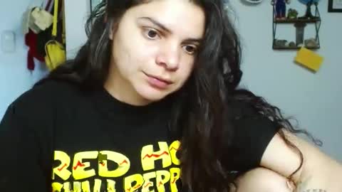 Snapshot of koranikky08 chatting on 02.01.25 Karoll online show from 02.01.25