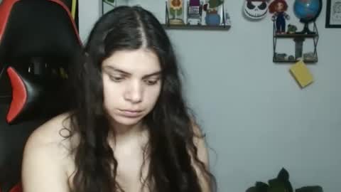 Snapshot of koranikky08 chatting on 02.21.25 Karoll online show from 02.21.25