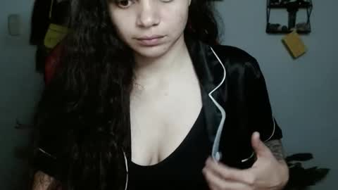 Snapshot of koranikky08 chatting on 02.25.25 Karoll online show from 02.25.25