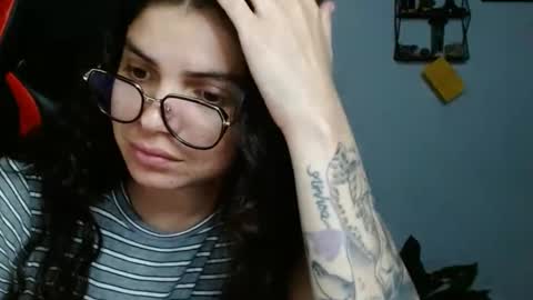 Snapshot of koranikky08 chatting on 02.27.25 Karoll online show from 02.27.25