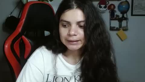 Snapshot of koranikky08 chatting on 03.01.25 Karoll online show from 03.01.25