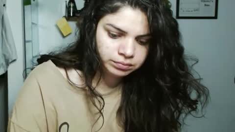 Snapshot of koranikky08 chatting on 09.27.25 Karoll online show from 09.27.25