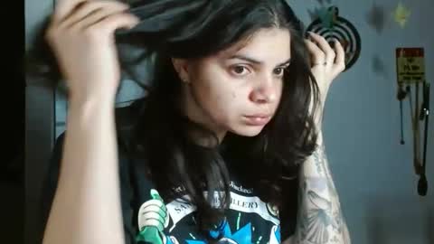 Karoll online show from 02.05.26