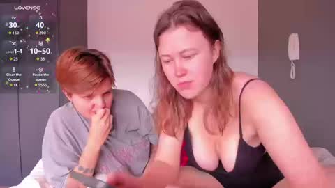 Twiix online show from 09.10.25