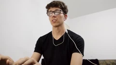 Facu online show from 12.20.24