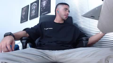 kratoswolf online show from 03.28.26