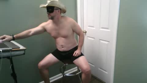 Snapshot of krglider chatting on 12.01.25 BigKev online show from 12.01.25