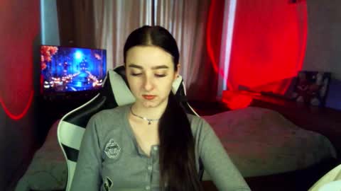 Kris online show from 10.18.25