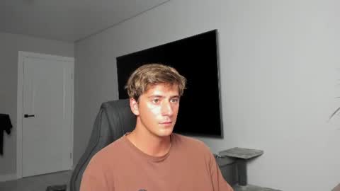 Snapshot of krishort chatting on 07.06.26 krishort online show from 07.06.26