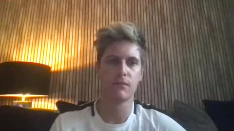 krisl77 online show from 03.31.26