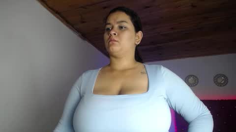 kriss_sweetboobs online show from 01.11.26