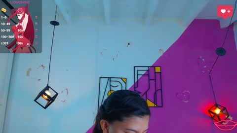 krissone online show from 12.17.24