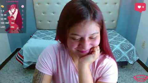 krissone online show from 02.15.25