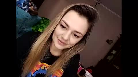 Snapshot of krisssexi chatting on 01.15.25 KrissSexi online show from 01.15.25