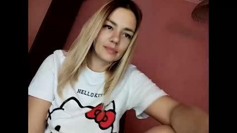 Snapshot of krisssexi chatting on 09.10.25 KrissSexi online show from 09.10.25