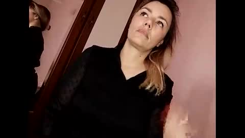 Snapshot of krisssexi chatting on 10.30.25 KrissSexi online show from 10.30.25