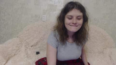 krissvoss online show from 12.17.24