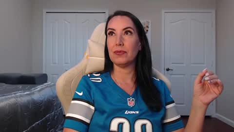 Krissy online show from 12.22.24