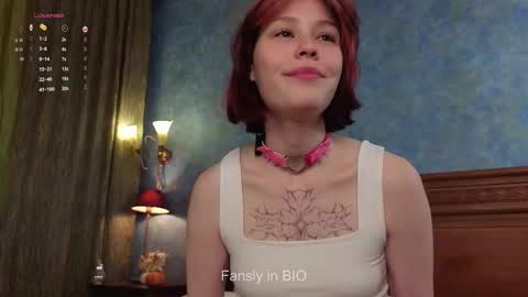 Snapshot of krissyhei chatting on 11.08.25 Sarah online show from 11.08.25