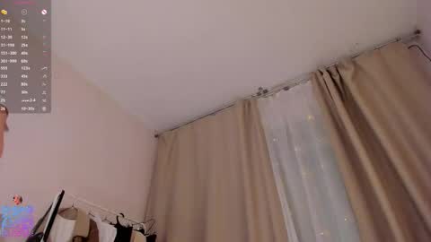 Snapshot of krista_darling chatting on 12.13.25 KristaMerry online show from 12.13.25