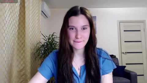 Snapshot of kristal89 chatting on 02.23.25 kristal89 online show from 02.23.25
