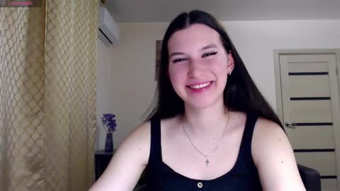 Snapshot of kristal89 chatting on 09.09.25 kristal89 online show from 09.09.25