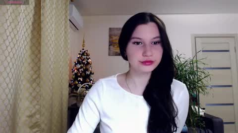 Snapshot of kristal89 chatting on 01.08.26 kristal89 online show from 01.08.26