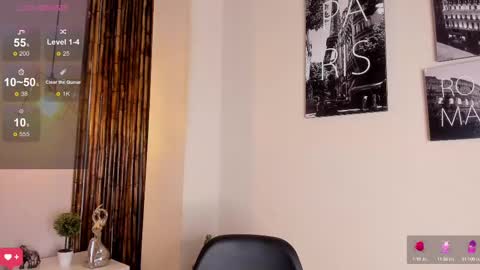 Snapshot of kristal_brown_ chatting on 02.10.25 Aria online show from 02.10.25