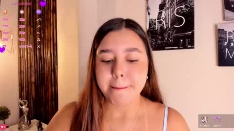 Snapshot of kristal_brown_ chatting on 09.15.25 Aria online show from 09.15.25