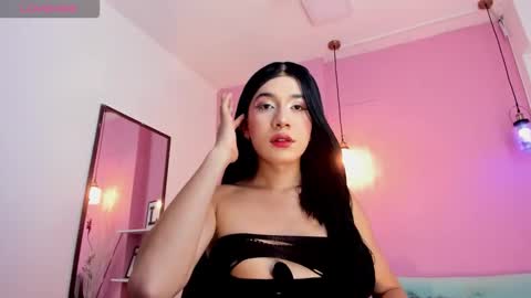 Snapshot of kristall_swan chatting on 09.12.25 Kristall online show from 09.12.25