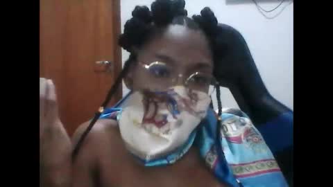 Snapshot of kristallvfs chatting on 01.21.25 kristallvfs online show from 01.21.25