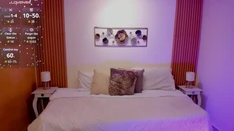 Snapshot of kristen_kassi chatting on 11.27.25 Kristen online show from 11.27.25