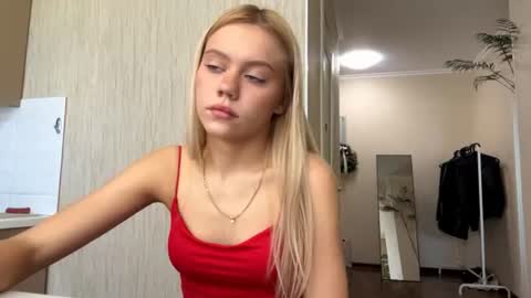 Snapshot of kristifelicien chatting on 06.11.26 Blake online show from 06.11.26