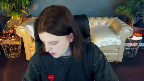 kristifoxy online show from 05.11.26