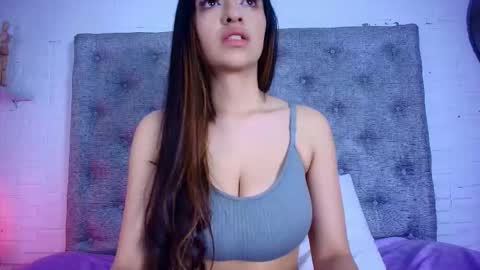 Kristin online show from 11.20.25