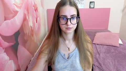 Kristina Adel online show from 01.16.25