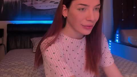 Snapshot of kristina_angel1 chatting on 10.03.25 polya online show from 10.03.25