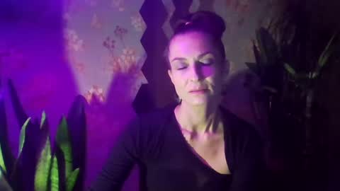 Kristina online show from 12.14.24