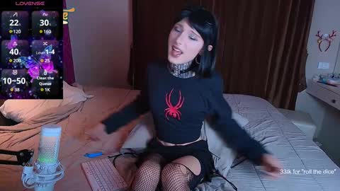 Snapshot of kristinaholland chatting on 12.23.24 kristina online show from 12.23.24